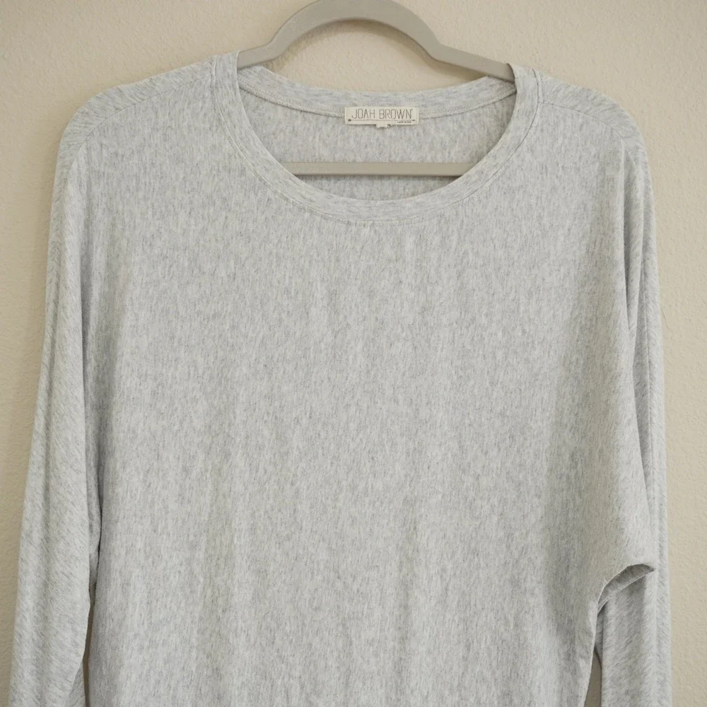 Joah Brown Long Sleeve Shirt Grey Heathered Dolman One Size Cozy Athleisure Soft